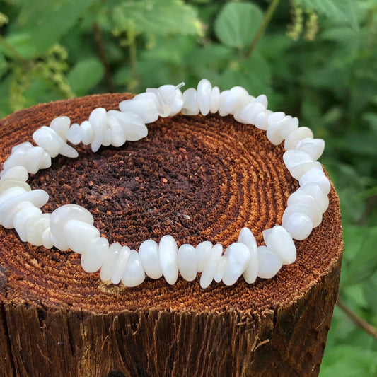 Moonstone - Crystal Chip Bracelet
